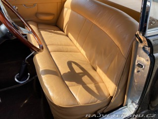 Ostatní značky Ostatní modely Nash-Healey Le Mans Coupe 1954