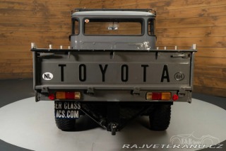 Toyota Land Cruiser FJ 45 pick up 1976