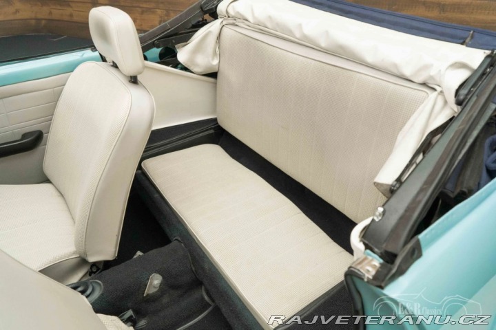 Volkswagen Karmann Ghia Convertible 1971