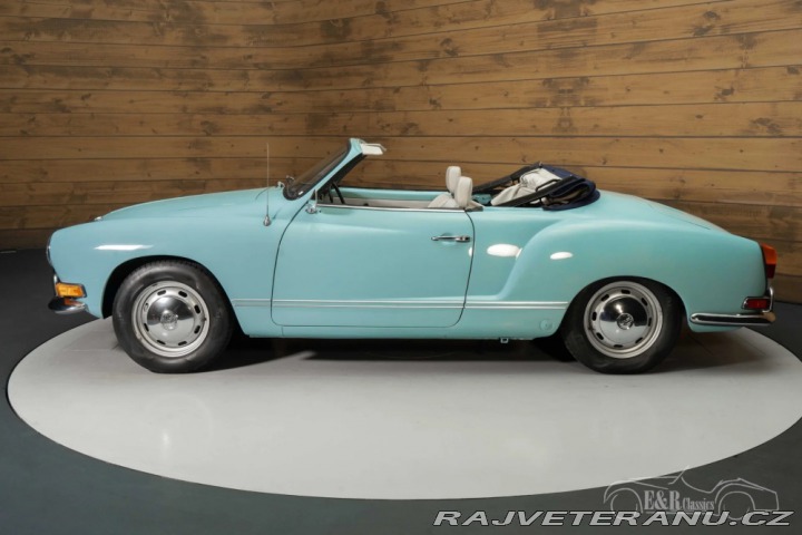 Volkswagen Karmann Ghia Convertible 1971