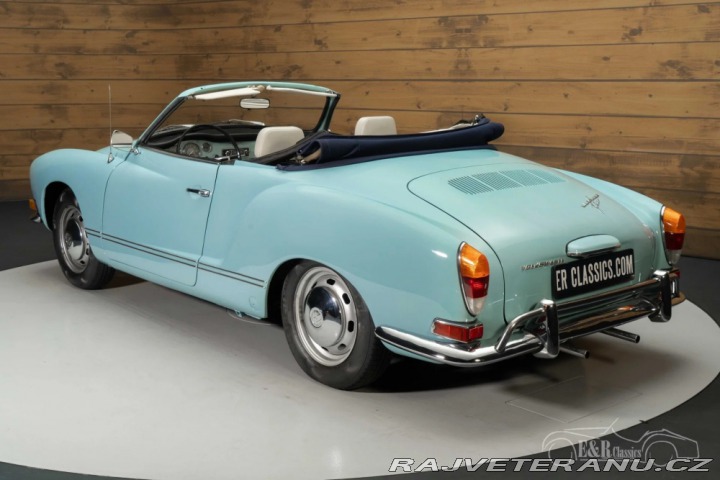 Volkswagen Karmann Ghia Convertible 1971