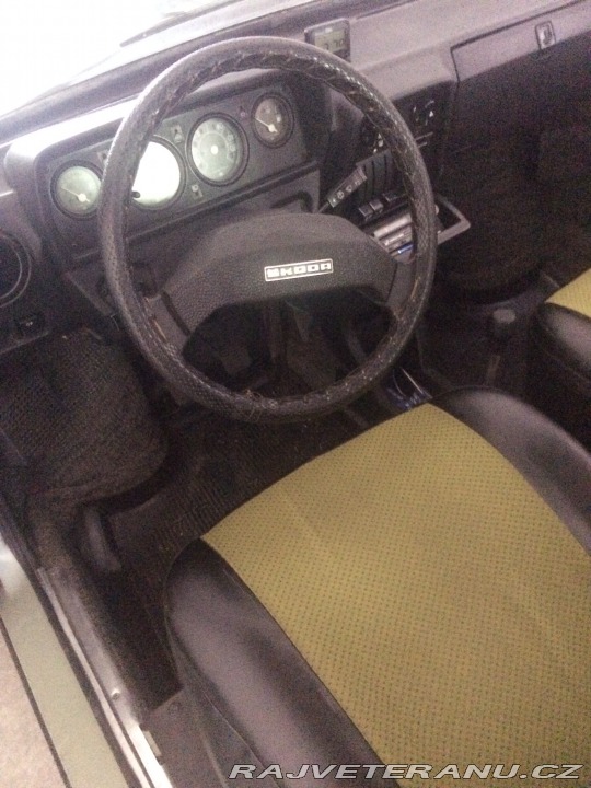 Škoda 105 L 1988