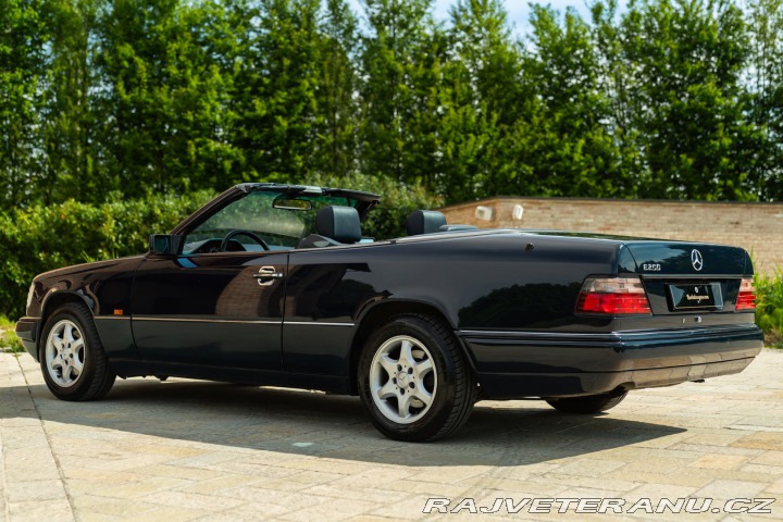 Mercedes-Benz 200 E 200 CABRIO 1995
