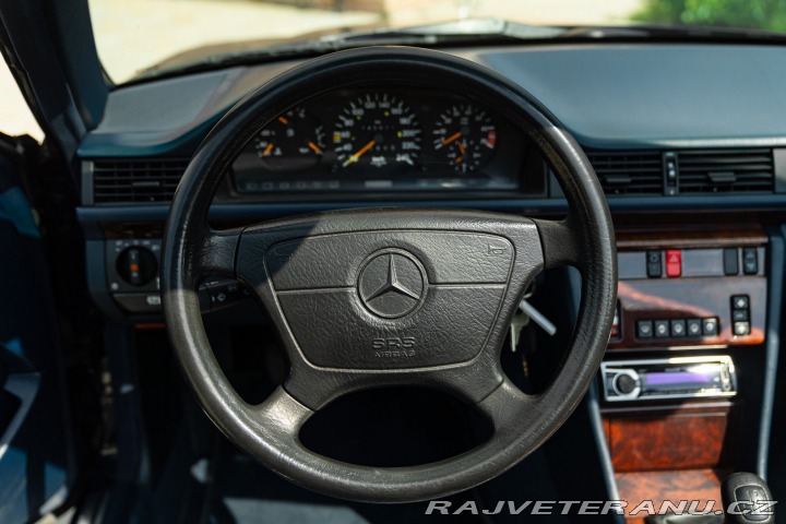 Mercedes-Benz 200 E 200 CABRIO 1995