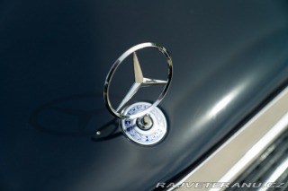Mercedes-Benz 200 E 200 CABRIO 1995
