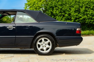 Mercedes-Benz 200 E 200 CABRIO 1995