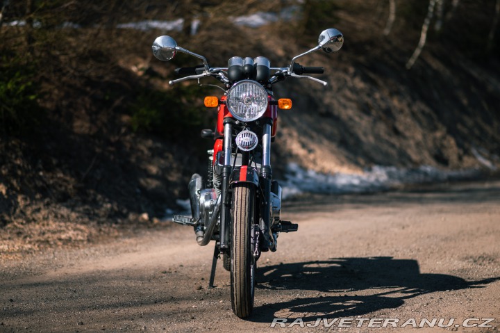 Jawa 250 Travel - Californian 2015
