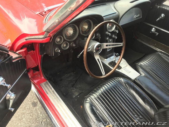 Chevrolet Corvette C2 Coupe Split Window 1963