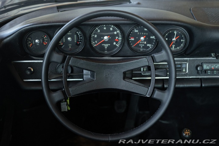 Porsche 911 S 2.2 TARGA 1971