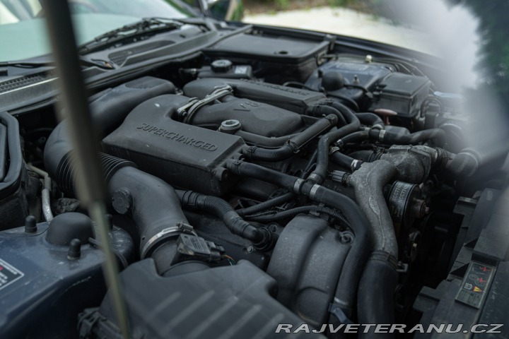 Jaguar XKR 2000