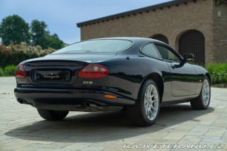Jaguar XKR  2000