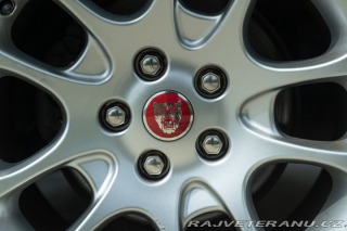 Jaguar XKR  2000