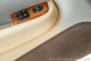 Jaguar XKR  2000
