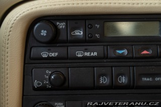 Jaguar XKR  2000