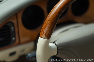 Jaguar XKR  2000