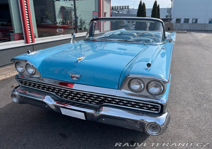 Ford Fairlane 500 Galaxie Convertible 1959