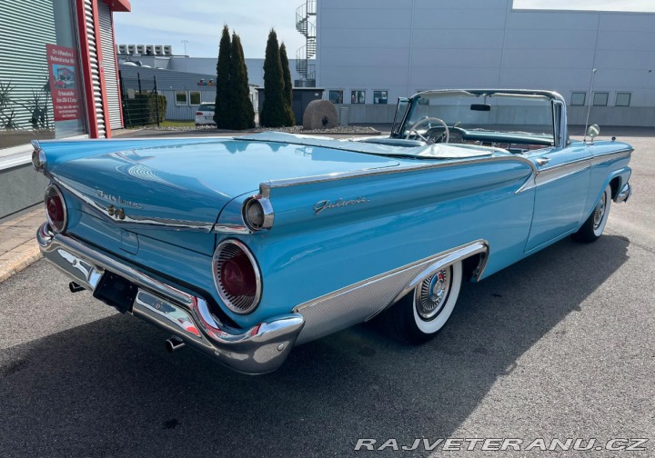 Ford Fairlane 500 Galaxie Convertible 1959