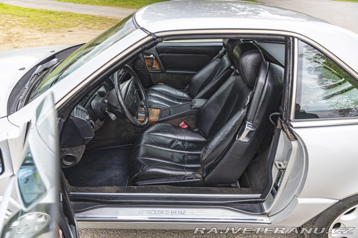 Mercedes-Benz SL R129 SL500 1992