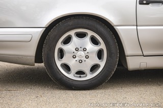 Mercedes-Benz SL R129 SL500 1992