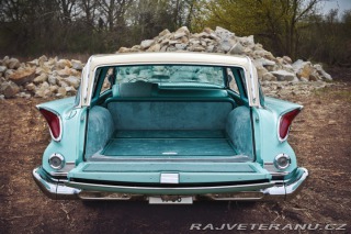 Chrysler New Yorker Town & Country Wagon 1961