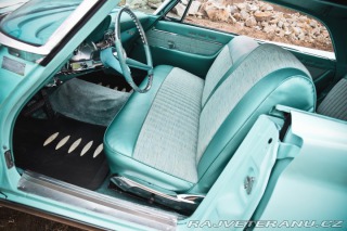 Chrysler New Yorker Town & Country Wagon 1961