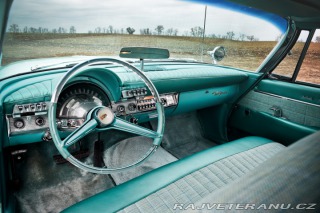 Chrysler New Yorker Town & Country Wagon 1961