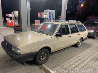 Volkswagen Passat B2 (33B) Nová STK 1985