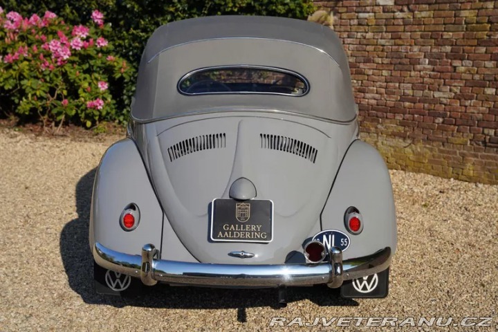 Volkswagen Brouk 151 Convertible Karmann 1955