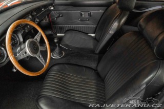 MG MGB GT V8 Costello 1971
