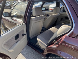 BMW 3 2.7 325e 112.356km! Plná 1987