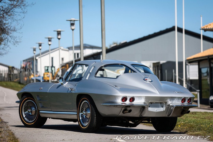 Chevrolet Corvette C2 Stingray 1963