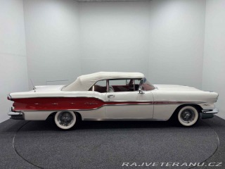 Pontiac Chieftain 300 HP 1958
