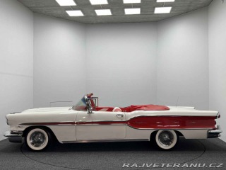 Pontiac Chieftain 300 HP 1958