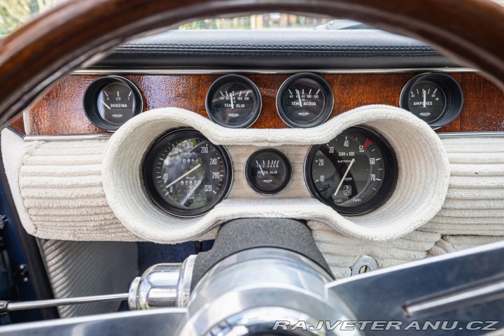 Ostatní značky Ostatní modely ISO Rivolta Lele Ford V8 1974