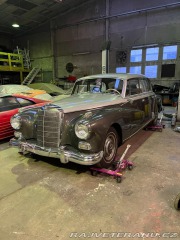 Mercedes-Benz 300 Adenauer 1960