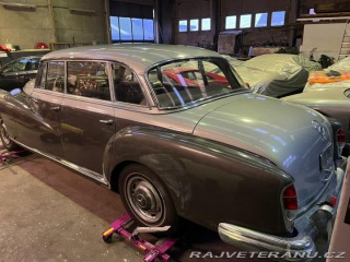Mercedes-Benz 300 Adenauer 1960