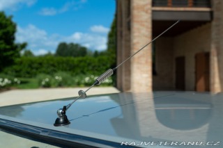 Ostatní značky Ostatní modely De Tomaso Longchamp 1980