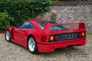 Ferrari F40 1992