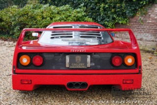 Ferrari F40 1992