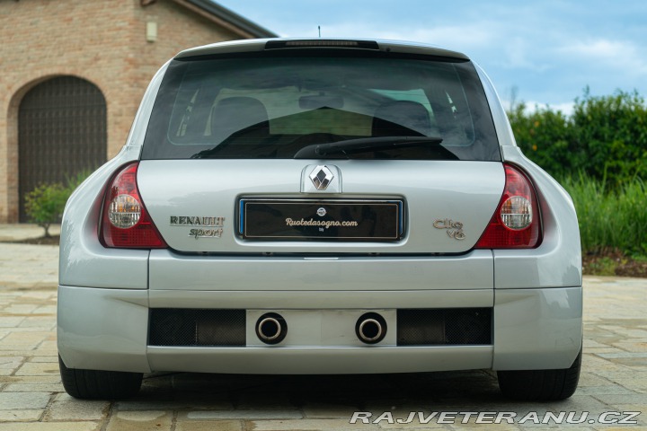 Renault Clio V6 phase 1 2002