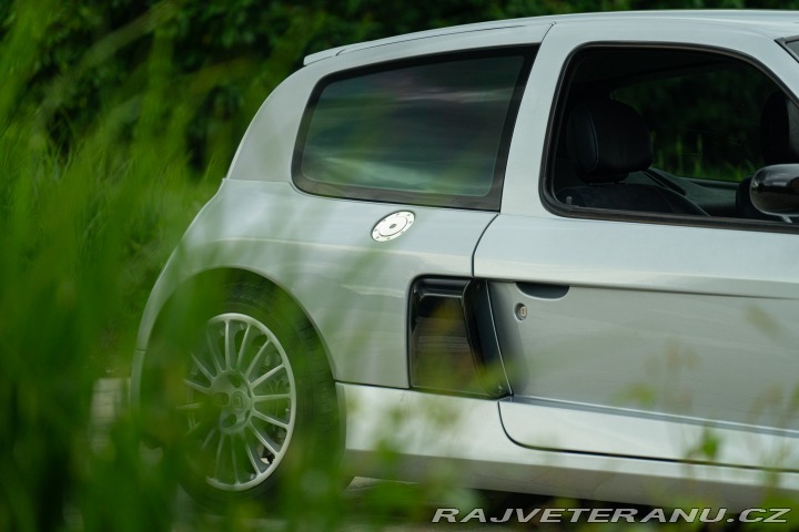 Renault Clio V6 phase 1 2002