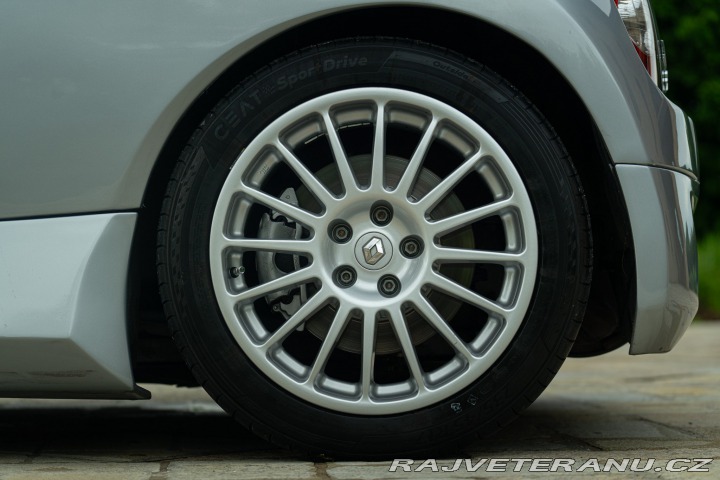Renault Clio V6 phase 1 2002