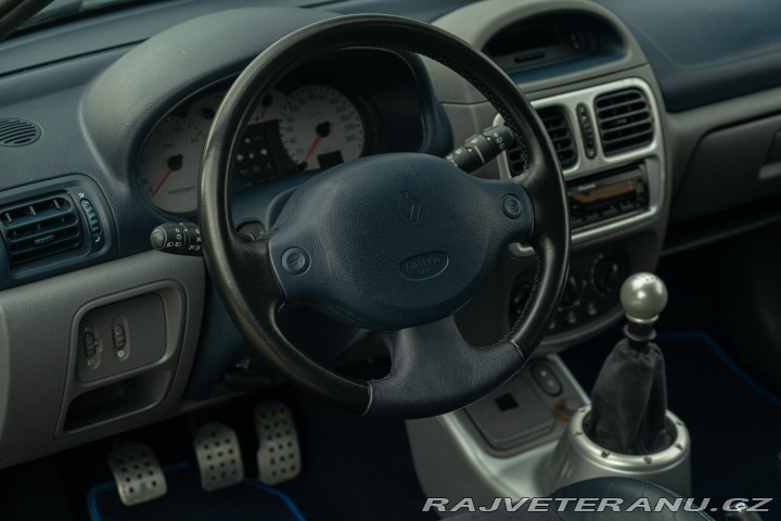 Renault Clio V6 phase 1 2002