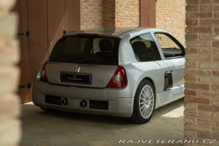 Renault Clio V6 phase 1 2002