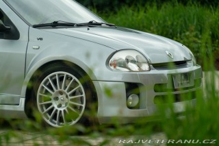 Renault Clio V6 phase 1 2002