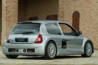 Renault Clio V6 phase 1 2002
