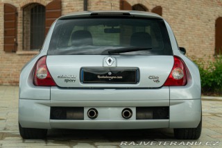Renault Clio V6 phase 1 2002