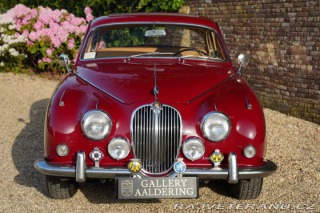 Jaguar Mark 2 240 3.8 1968