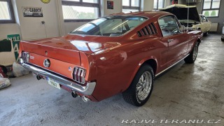 Ford Mustang 2+2 Fastback, manuál 1966