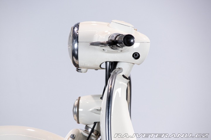 Ostatní značky Ostatní modely Aermacchi - Harley Davidson ZEFFIRO 125 2T 1956